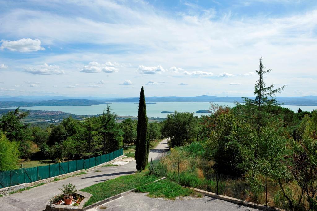 B&B Villa Sensi Tuoro sul Trasimeno Zewnętrze zdjęcie